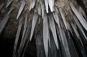 Salita sul Pizzo di Corzene dalla Valle dell'ombra e visita alla Grotta dei Pagani il 23 febbraio 09  - FOTOGALLERY